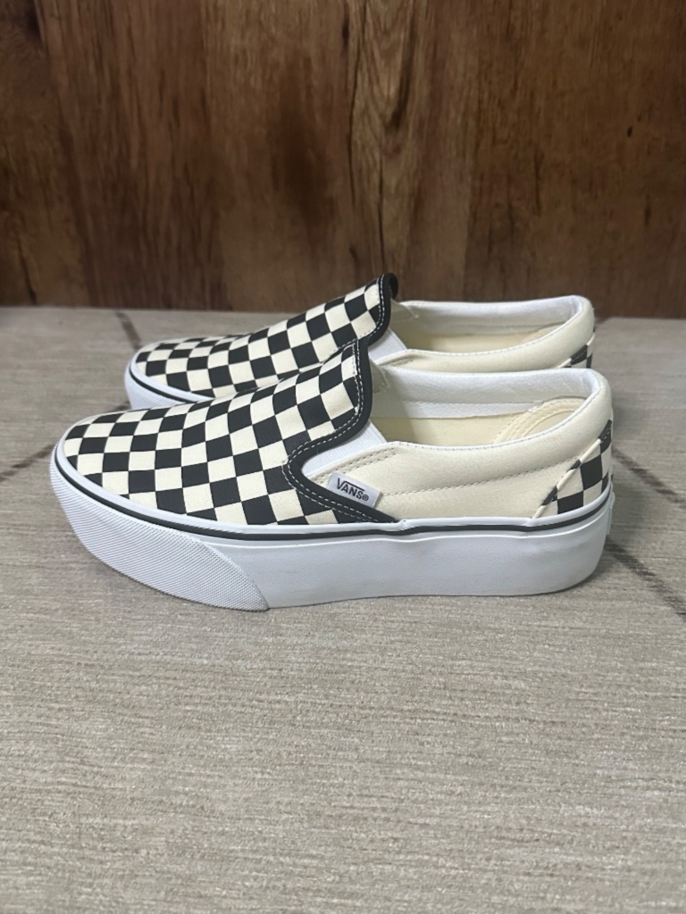 Womens Size 7.5 Platform Checkered Vans - Picture 6 of 7